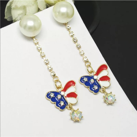 New BetseyJohnson USA Butterfly 🦋 Earrings - Picture 2 of 6